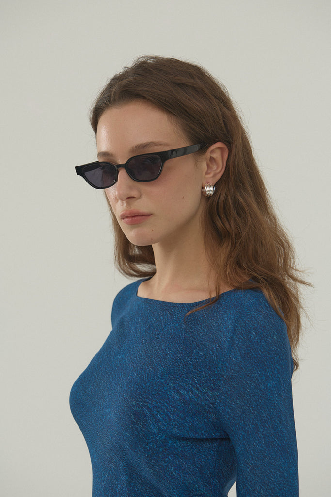 Jennie rectangular sunglasses in black on model
